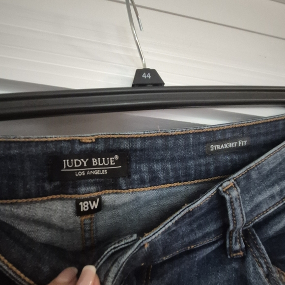 Judy Blue Faded Distressed Straight Fit Jeans - Blue - Picture 2 of 3